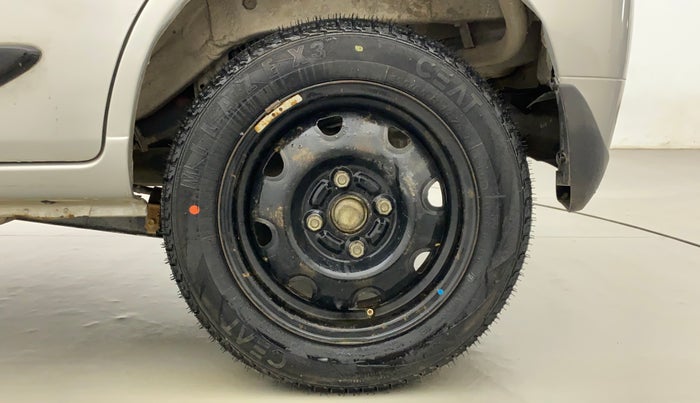 2014 Maruti Alto K10 VXI, Petrol, Manual, 75,896 km, Left Rear Wheel