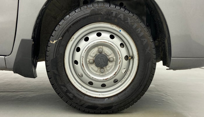 2012 Maruti Wagon R 1.0 LXI CNG, CNG, Manual, 98,525 km, Right Front Wheel