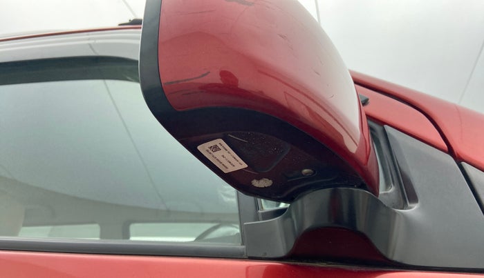 2016 Maruti Wagon R 1.0 VXI (O) AMT, Petrol, Automatic, 66,287 km, Right rear-view mirror - Mirror motor not working