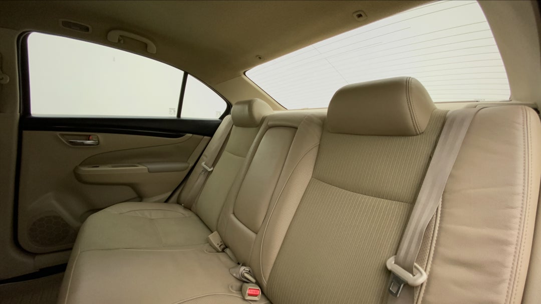 Right Side Rear Door Cabin