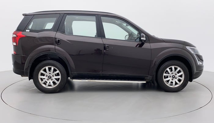 2019 Mahindra XUV500 W9 AT, Diesel, Automatic, 16,818 km, Right Side View