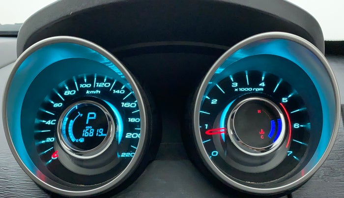 2019 Mahindra XUV500 W9 AT, Diesel, Automatic, 17,578 km, Odometer Image