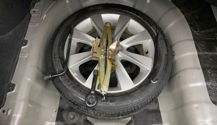 2013 Hyundai Verna FLUIDIC 1.6 VTVT SX, Petrol, Manual, 76,479 km, Spare Tyre