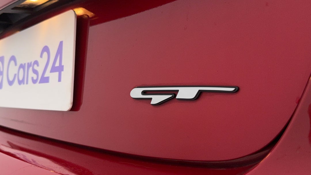 Badge (Boot Right Side)