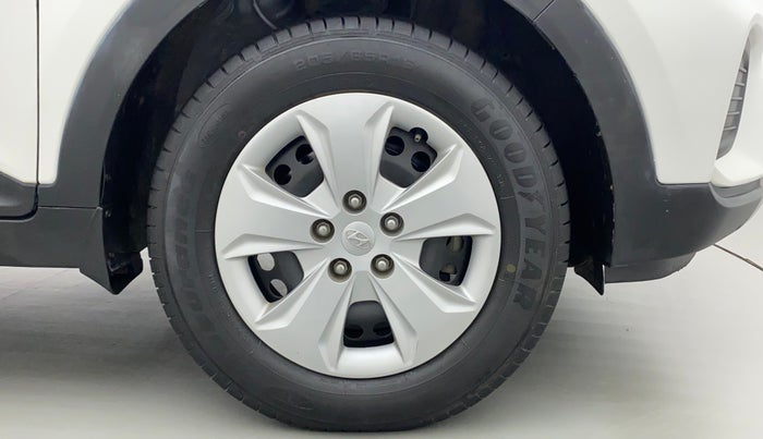 2018 Hyundai Creta E PLUS 1.6 PETROL, Petrol, Manual, 44,002 km, Right Front Wheel