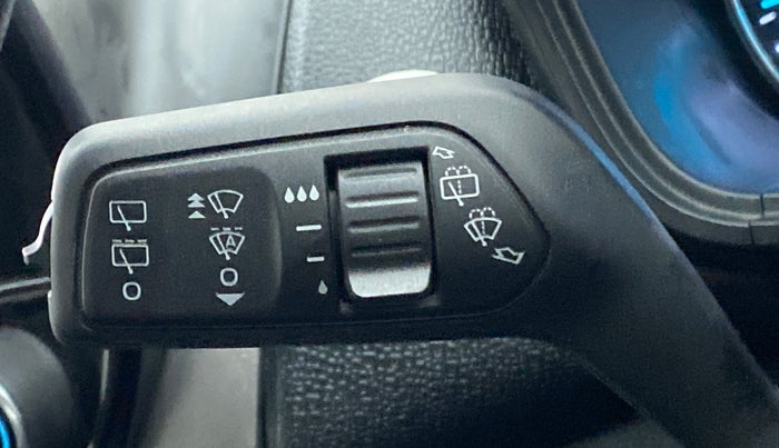 2019 Ford Ecosport 1.5 TITANIUM PLUS TI VCT AT, Petrol, Automatic, 14,257 km, Rain Sensing Wipers