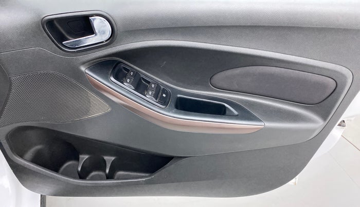2019 Ford FREESTYLE TITANIUM PLUS 1.2 PETROL, Petrol, Manual, 44,591 km, Driver Side Door Panels Control