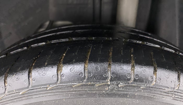 2019 Ford FREESTYLE TITANIUM PLUS 1.2 PETROL, Petrol, Manual, 44,591 km, Left Rear Tyre Tread