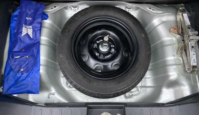 2017 Maruti Alto K10 VXI P, Petrol, Manual, 33,624 km, Spare Tyre