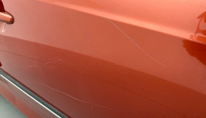 2018 Maruti IGNIS DELTA 1.2, Petrol, Manual, 54,509 km, Driver-side door - Minor scratches