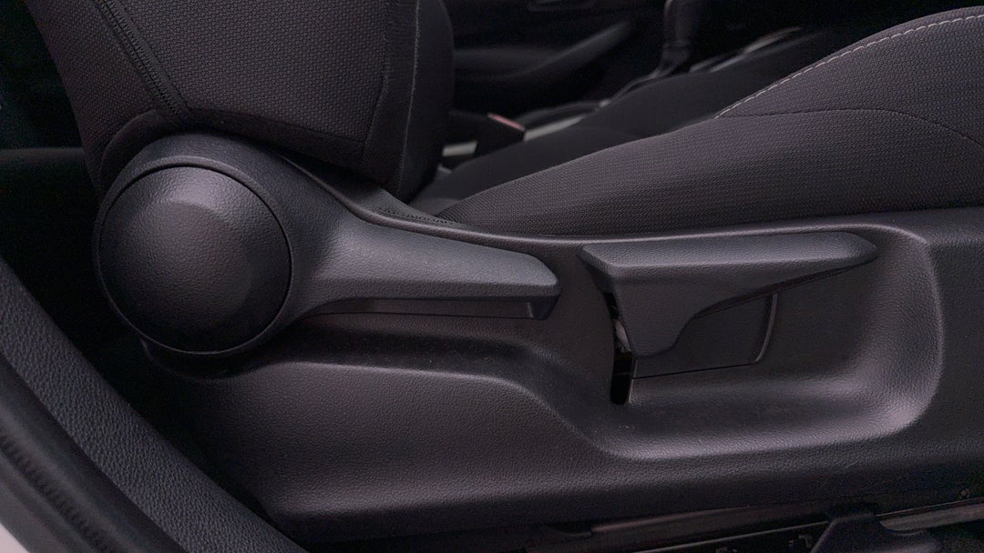 2024 Toyota Corolla Ascent Sport, Automatic, 35293 km, Drivers Side Adjustment Panel