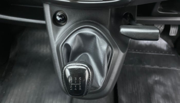 2018 Datsun Go Plus T OPTIONAL, Petrol, Manual, 15,921 km, Gear Lever