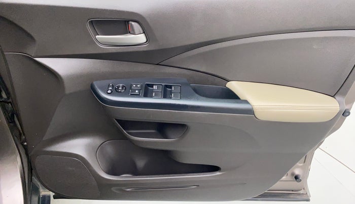 2014 Honda CRV 2.4 AT, Petrol, Automatic, 55,135 km, Driver Side Door Panels Control