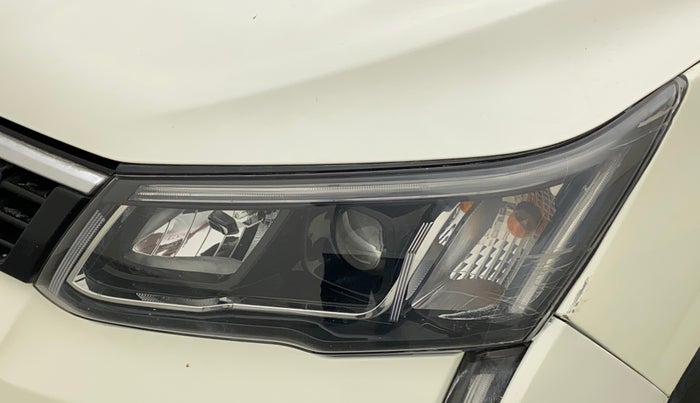 2021 Mahindra XUV300 W8 (O) 1.5 DIESEL, Diesel, Manual, 68,950 km, Left headlight - Minor scratches