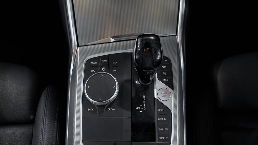 2021 BMW 3 30e M Sport Phev, Automatic, 48061 km, Gear Lever 