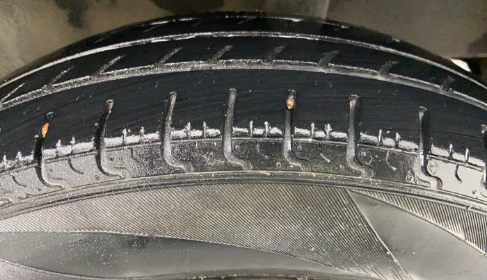 2017 Datsun Redi Go T (O), Petrol, Manual, 56,622 km, Left Rear Tyre Tread