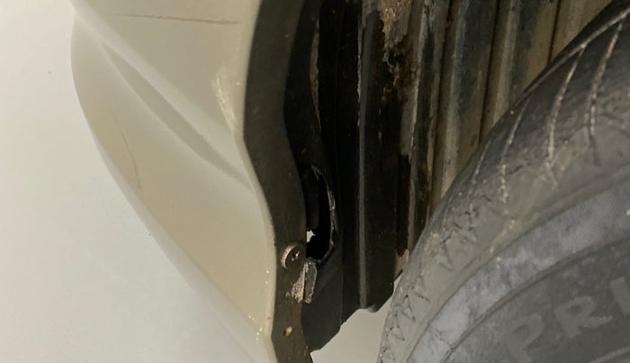 2011 Honda City V MT PETROL, Petrol, Manual, 66,316 km, Left fender - Lining loose