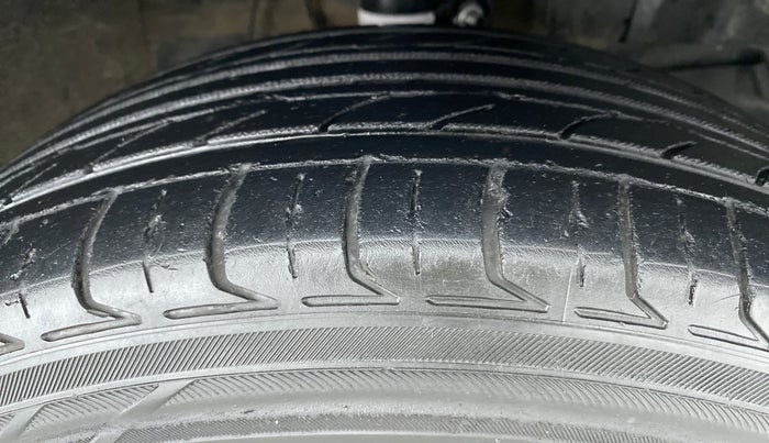 2015 Honda City SV MT PETROL, Petrol, Manual, 83,930 km, Right Front Tyre Tread