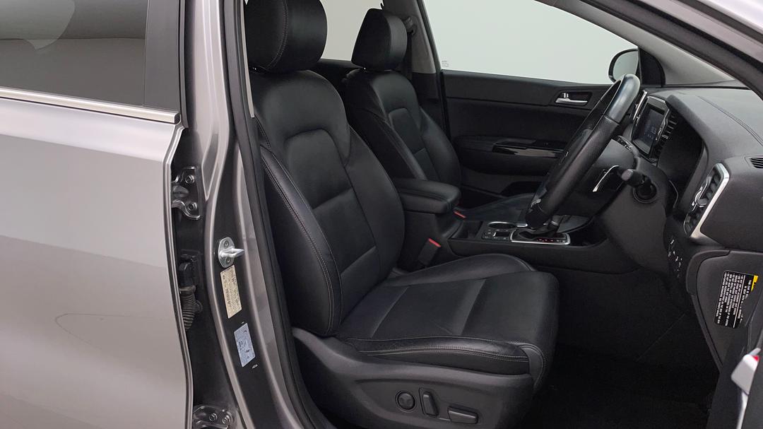2016 Kia Sportage Platinum (awd) Gt Line, Automatic, 114056 km, Right Side Front Door Cabin View