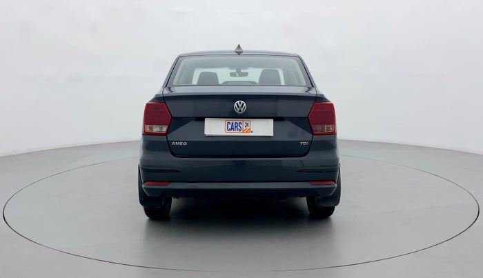 2016 Volkswagen Ameo HIGHLINE 1.5, Diesel, Manual, 84,051 km, Back/Rear