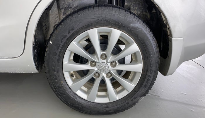 2014 Maruti Ertiga ZXI, Petrol, Manual, 43,824 km, Left Rear Wheel