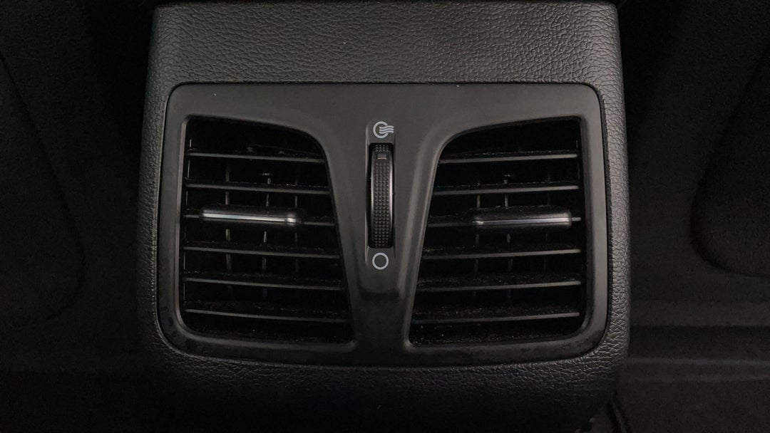 Rear A/C Vent
