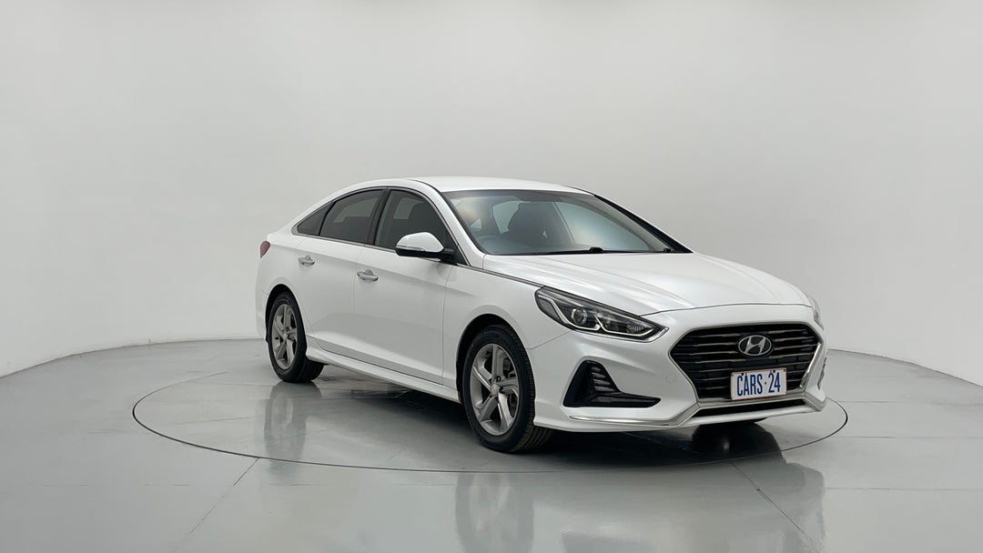 Right Front Diagonal (45- Degree) View