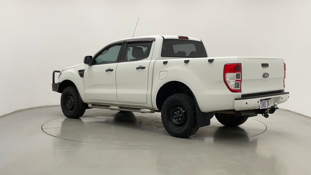 Left Back Diagonal (45- Degree) View