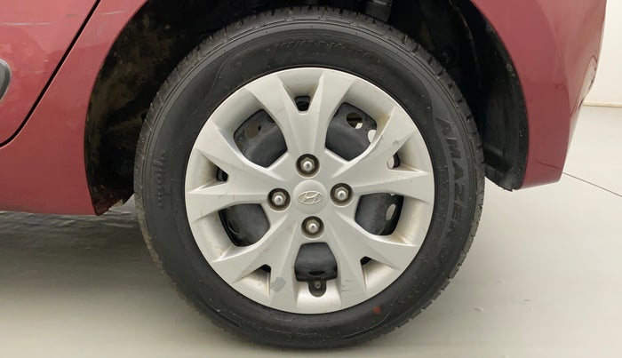 2013 Hyundai Grand i10 SPORTZ 1.2 KAPPA VTVT, Petrol, Manual, 80,400 km, Left Rear Wheel