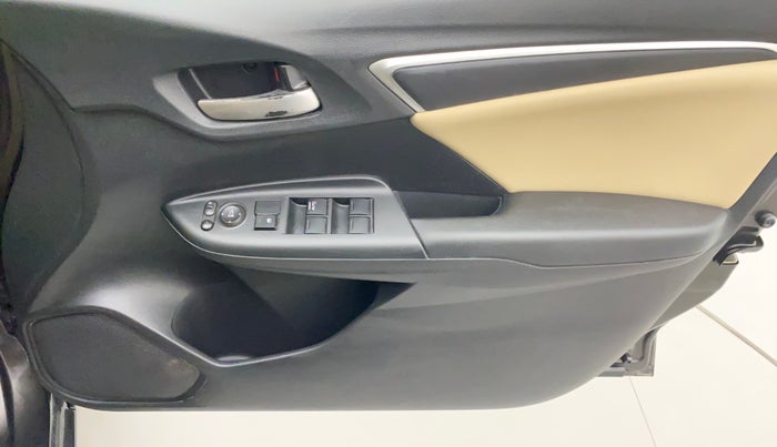 2016 Honda Jazz 1.2L I-VTEC V, Petrol, Manual, 1,10,325 km, Driver Side Door Panels Control