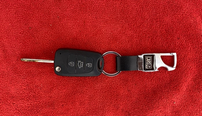 2014 Hyundai i10 SPORTZ 1.1, Petrol, Manual, 80,797 km, Key Close Up