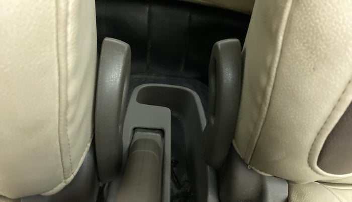 2014 Hyundai i10 SPORTZ 1.1, Petrol, Manual, 80,797 km, Driver Side Adjustment Panel