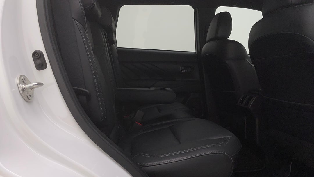 Right Side Rear Door Cabin View