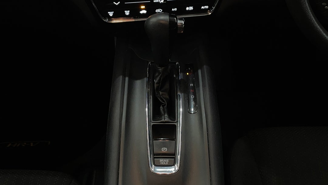2016 Honda HR-V Vti, Automatic, 116376 km, Gear Lever 