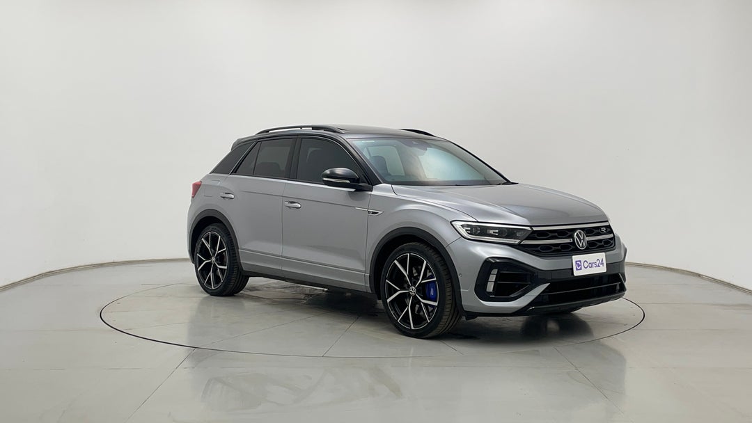 Right Front Diagonal (45- Degree) View