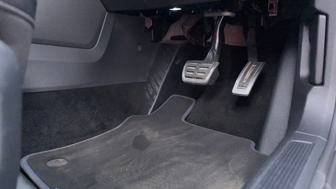 Pedals and Footmat