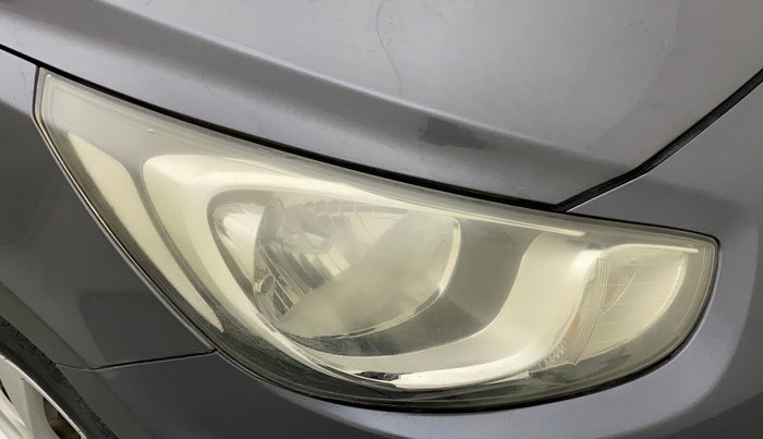 2013 Hyundai Verna FLUIDIC 1.6 VTVT SX OPT, Petrol, Manual, 27,360 km, Right headlight - Headlight parking bulb fused