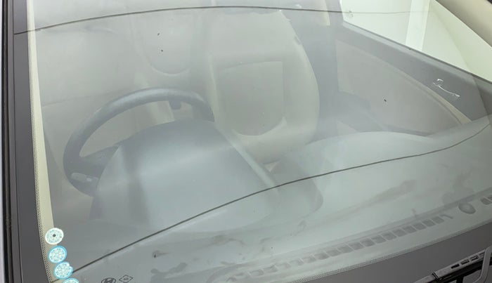 2013 Hyundai Verna FLUIDIC 1.6 VTVT SX OPT, Petrol, Manual, 27,360 km, Front windshield - Minor spot on windshield