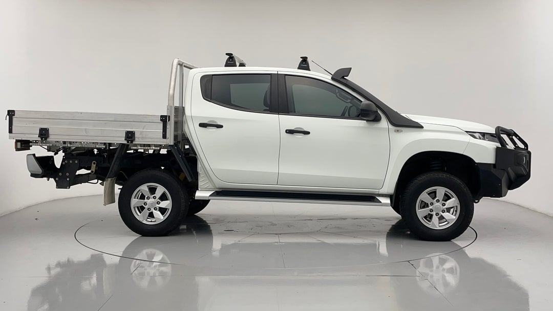 2021 Mitsubishi Triton Glx+ (4x4), Automatic, 16646 km, Right Side View