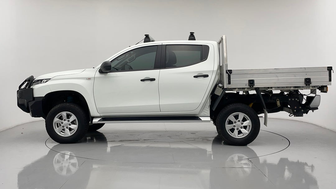 2021 Mitsubishi Triton Glx+ (4x4), Automatic, 16646 km, Left Side View