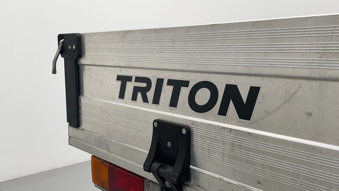 2021 Mitsubishi Triton Glx+ (4x4), Automatic, 16646 km, Badge (Boot Left Side)