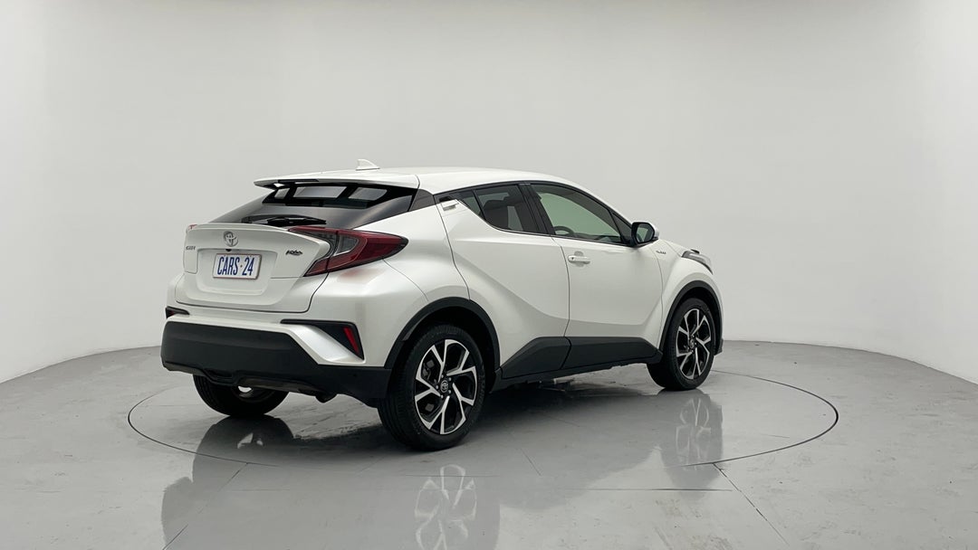 Right Back Diagonal (45- Degree) View