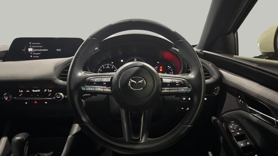 2020 Mazda 3 G25 Evolve, Automatic, 80095 km, Steering Wheel Close-up