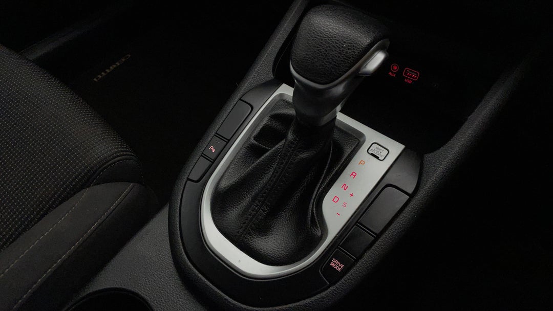 2019 Kia Cerato S, Automatic, 113142 km, Gear Lever 