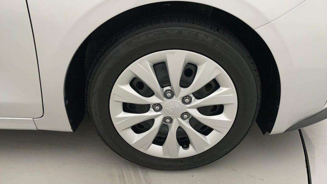 2019 Kia Cerato S, Automatic, 113142 km, Right Front Wheel