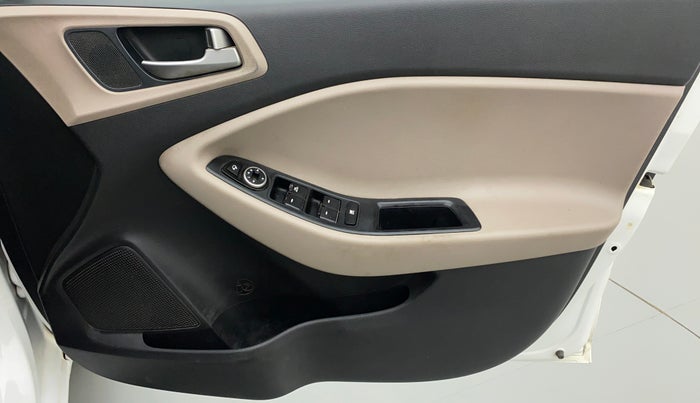 2015 Hyundai Elite i20 ASTA 1.2, Petrol, Manual, 50,067 km, Driver Side Door Panels Control