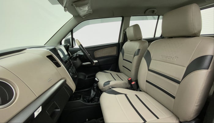2015 Maruti Wagon R 1.0 VXI, Petrol, Manual, 57,147 km, Right Side Front Door Cabin