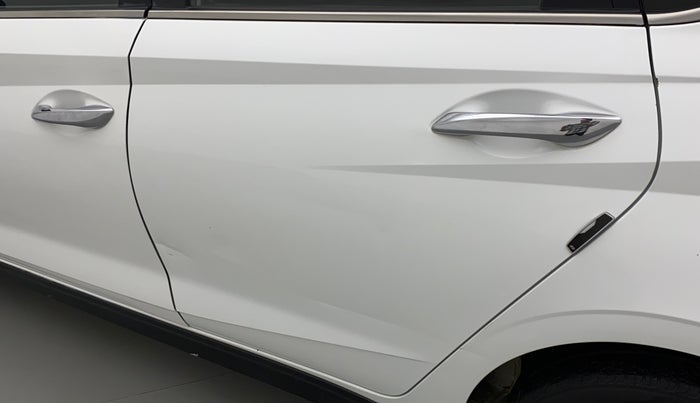 2020 Hyundai NEW I20 ASTA 1.2 AT, Petrol, Automatic, 58,670 km, Rear left door - Minor scratches
