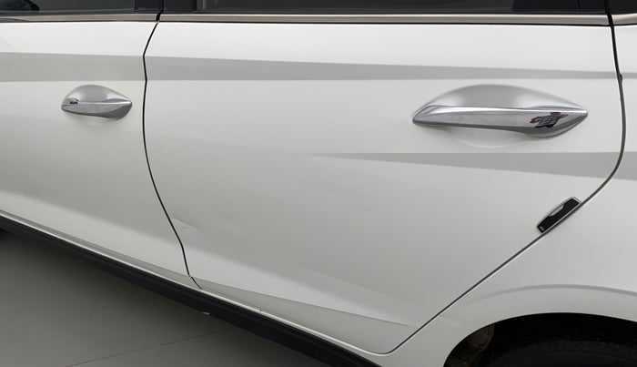 2020 Hyundai NEW I20 ASTA 1.2 AT, Petrol, Automatic, 58,670 km, Rear left door - Slightly dented
