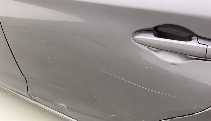 2019 Honda Amaze 1.2L I-VTEC S, Petrol, Manual, 49,534 km, Rear left door - Minor scratches